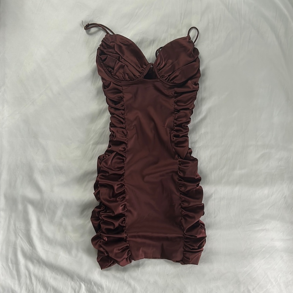 Windsor maroon ruched bodycon